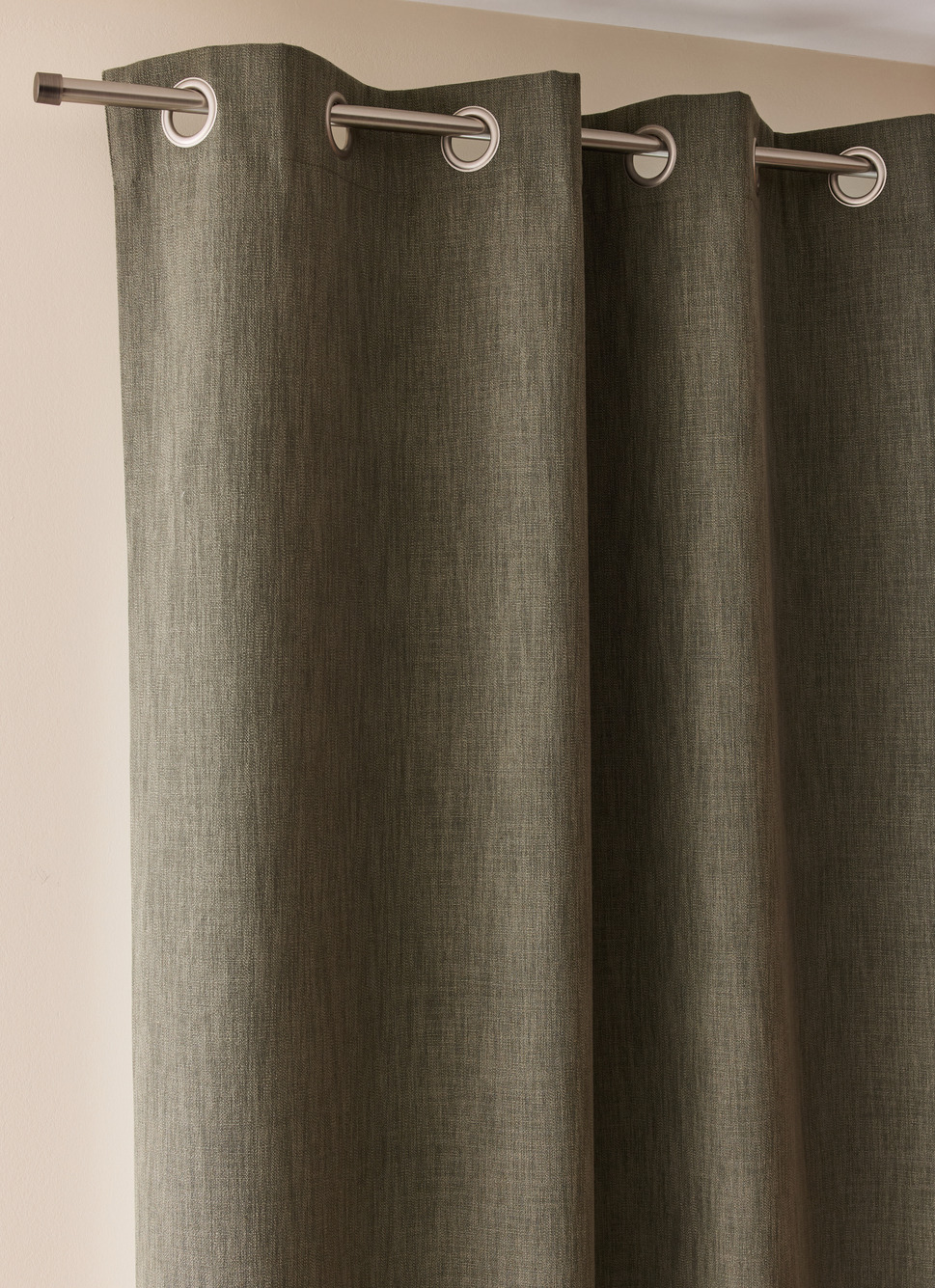 RIDEAU OCCULTANT ASPECT NATUREL AVEC LIN KAKI