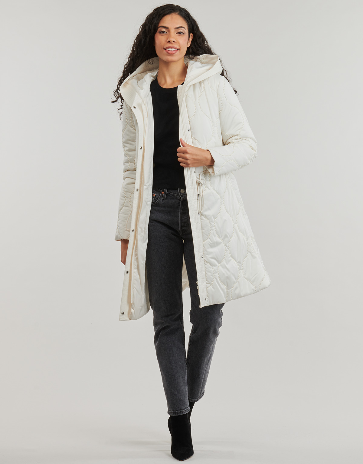 Guess - MAITE ONION QUILTING PARKA - Ecru