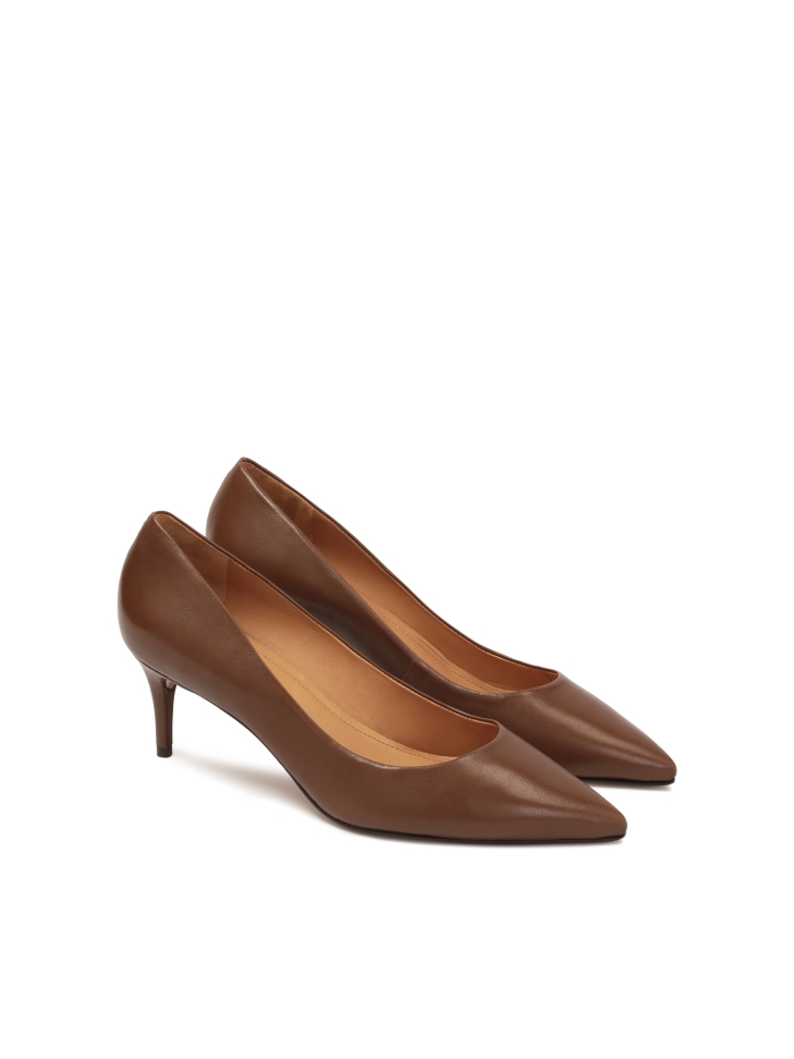 Stylish brown leather pumps