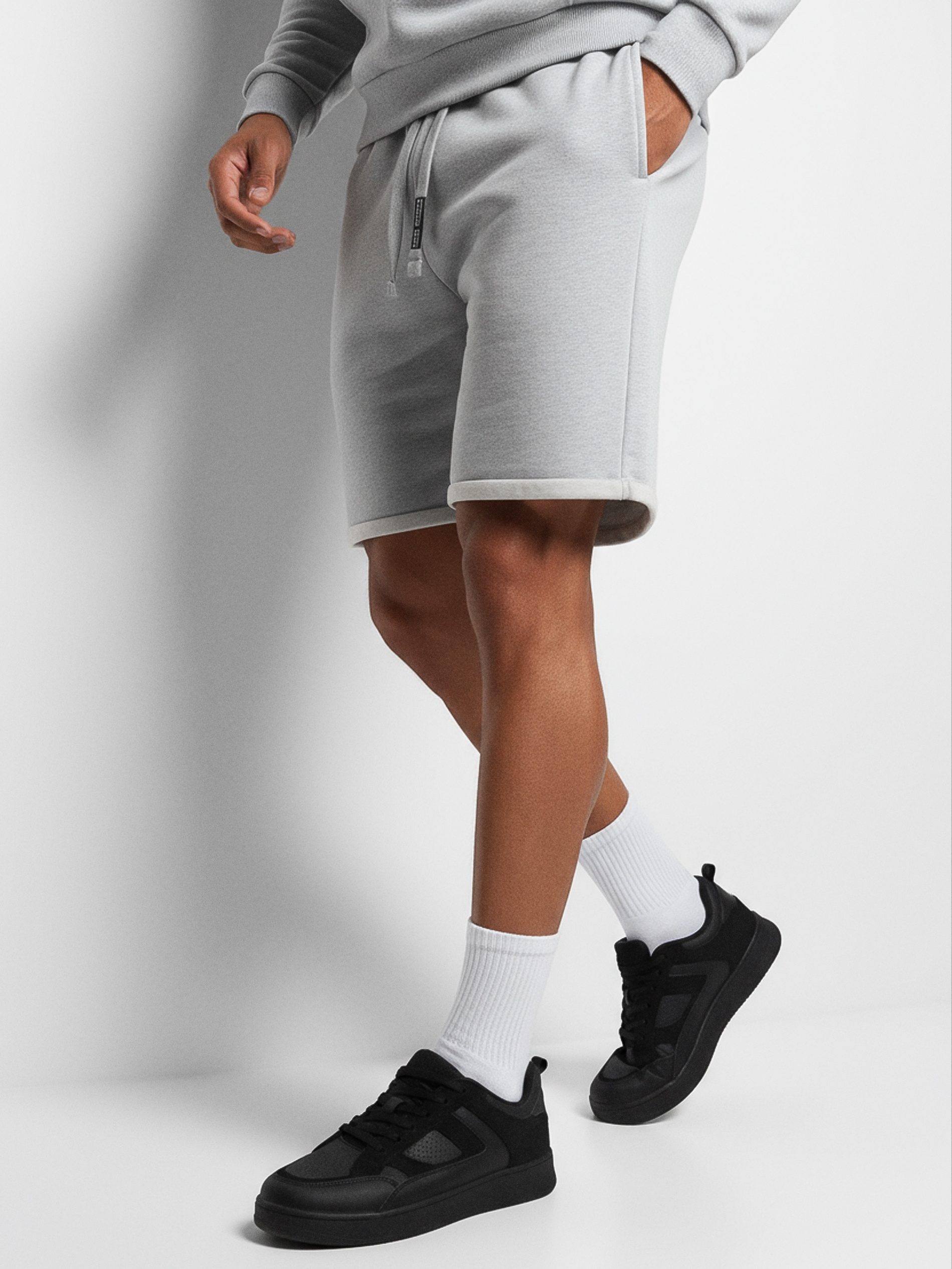 Szorty slim fit