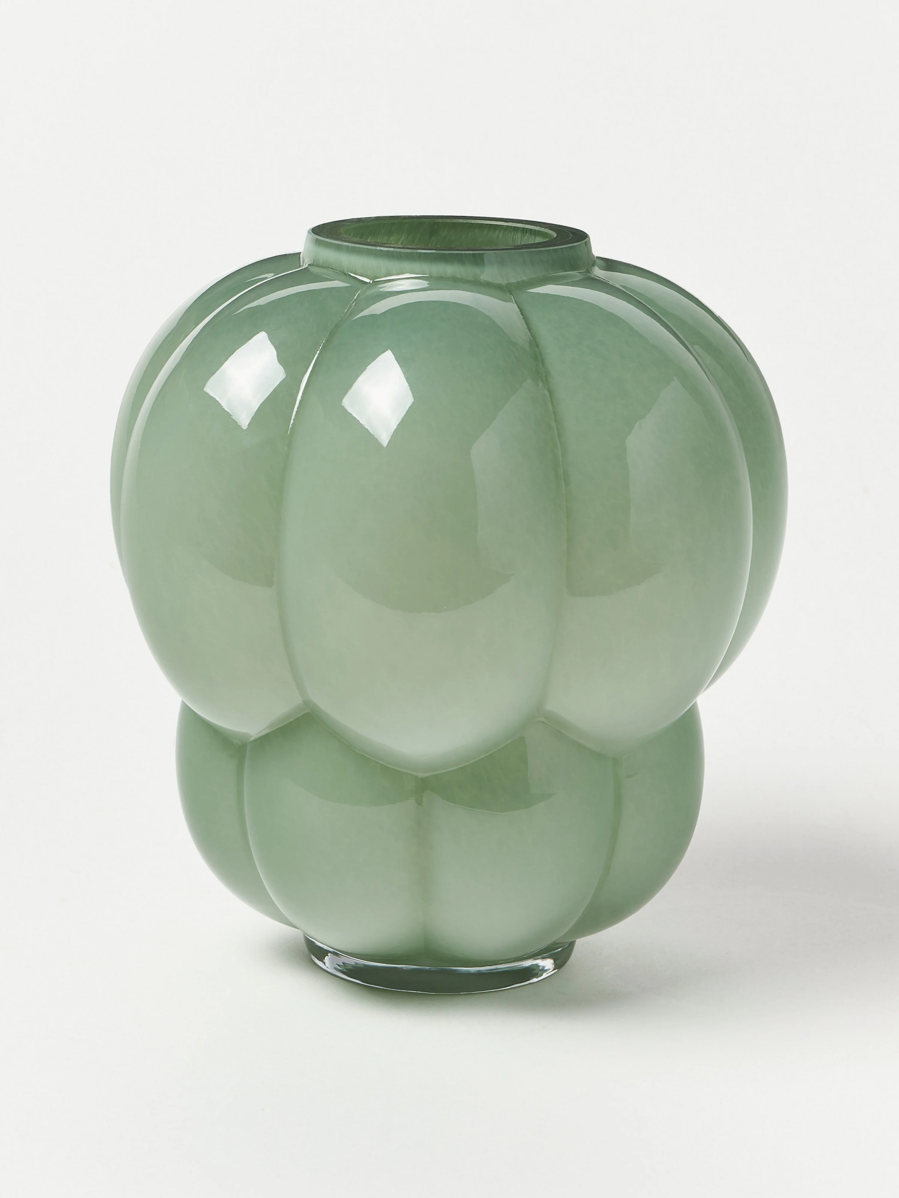 Mundgeblasene Glas-Vase Uva, H 22 cm