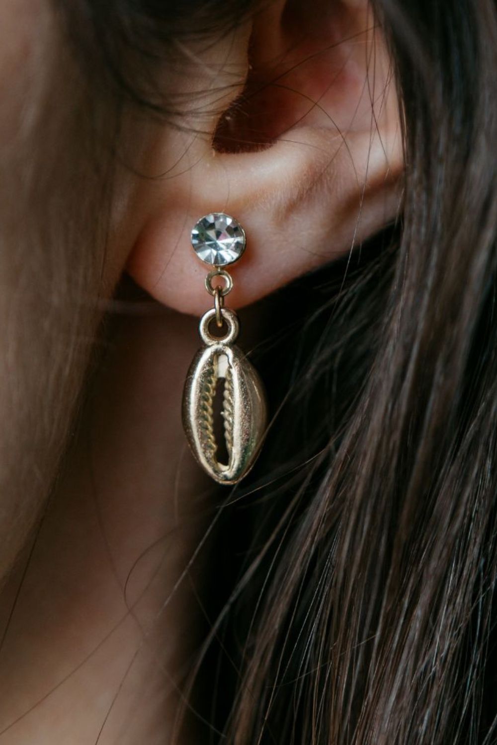 The Colourful Aura Silver Cowrie Shell Zircon Dangle Drop Earrings