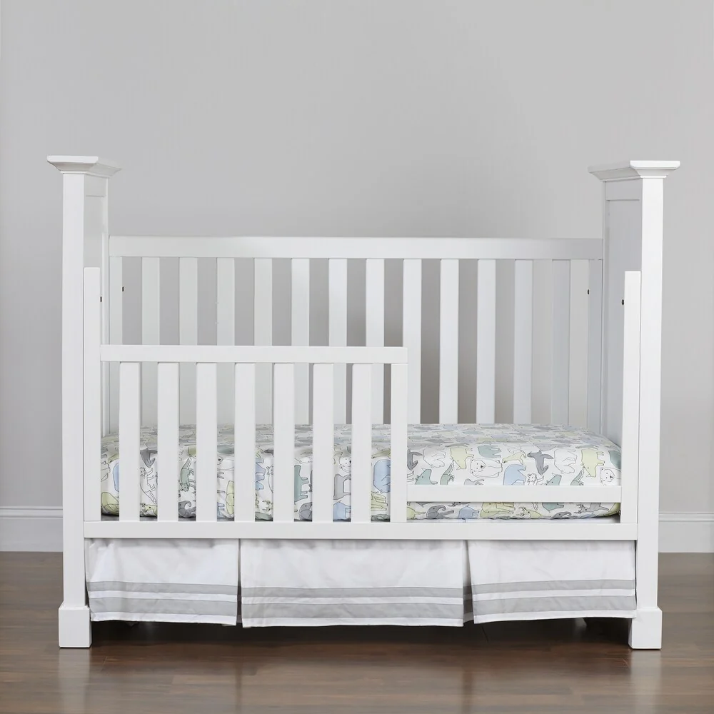 Centennial Chesapeake Classic 3-in-1 Crib- White