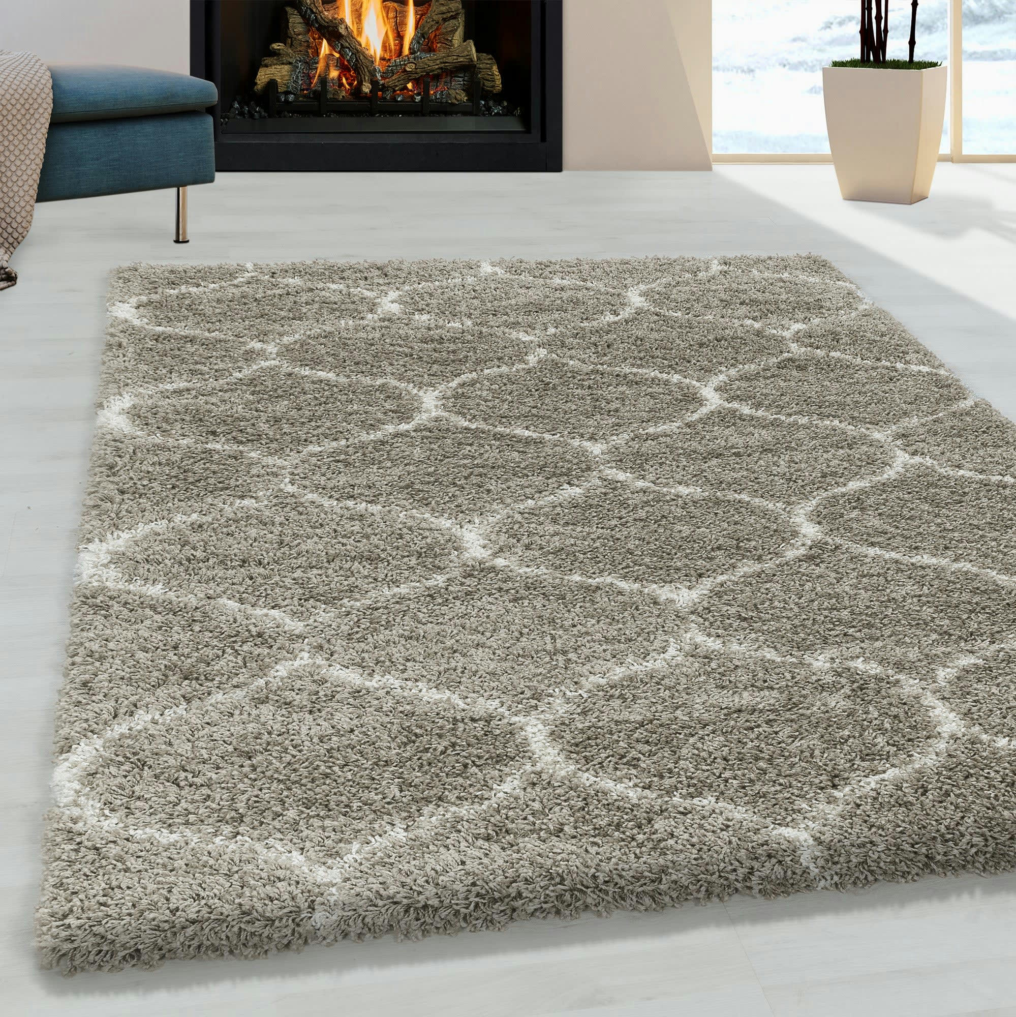 SALMA - Tapis à poils longs et motifs alhambra beige 240x340cm