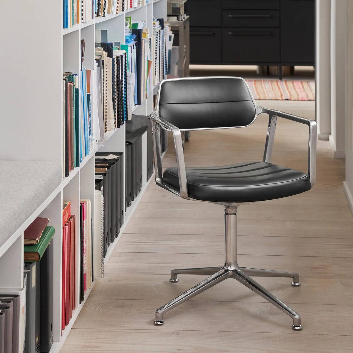 Vipp - 453 Swivel Drehstuhl