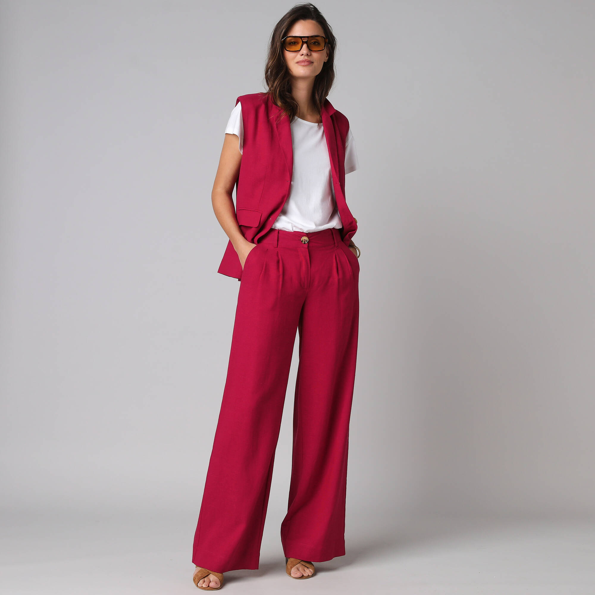 Pantalon large à pinces uni, en viscose-lin