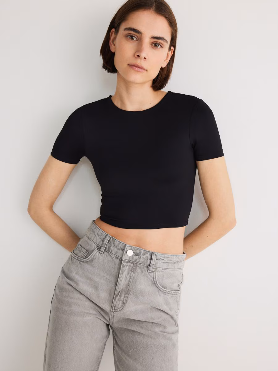 Short T-Shirt