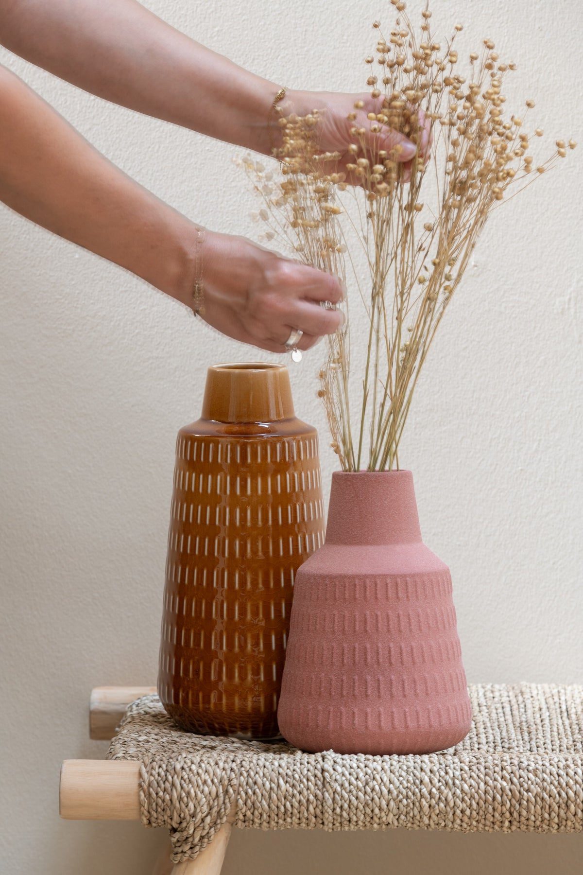 J-Line vaas Ria Gekerfd - porselein - terracotta - small - Ø 16 cm