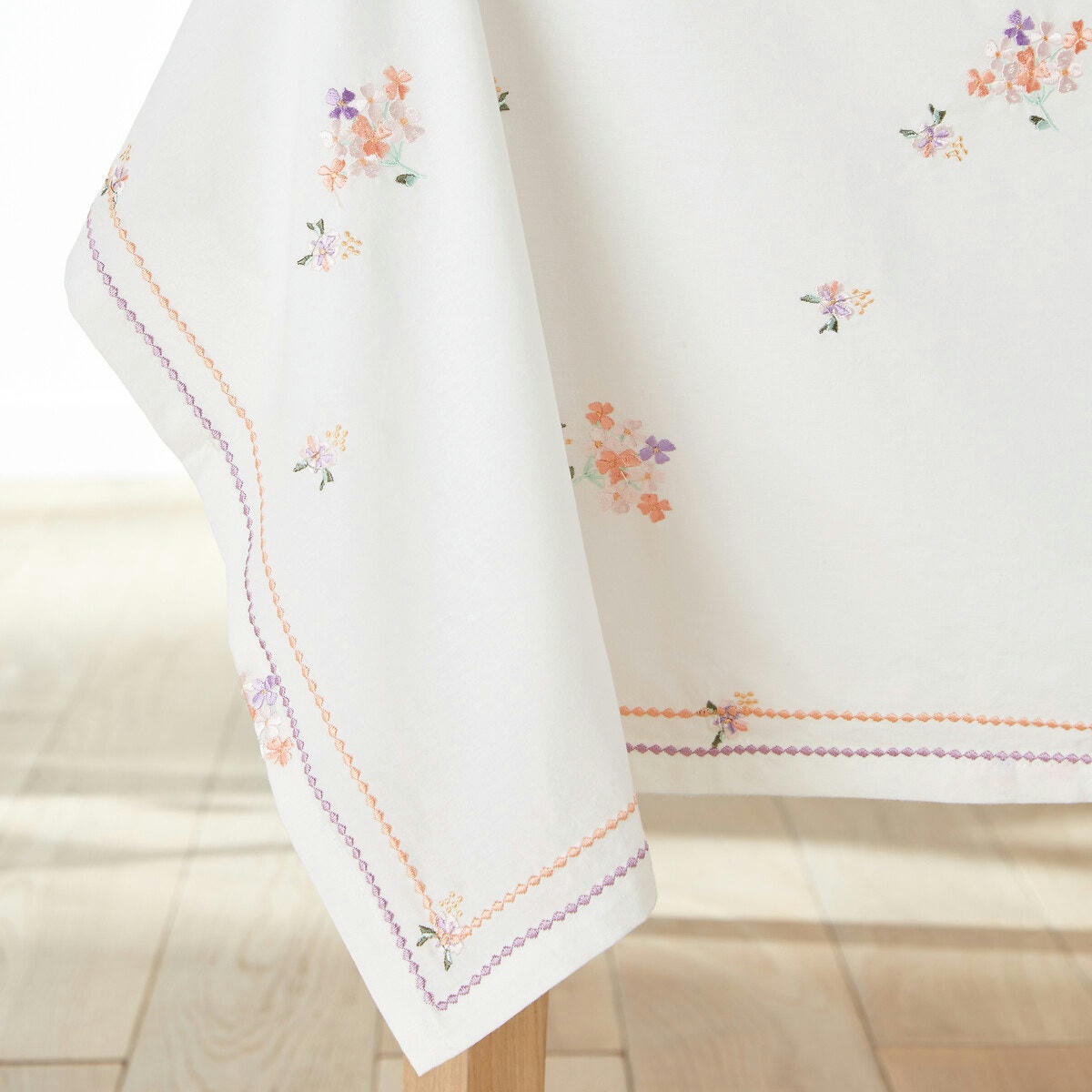Nappe brodée coton lavé, Mellis