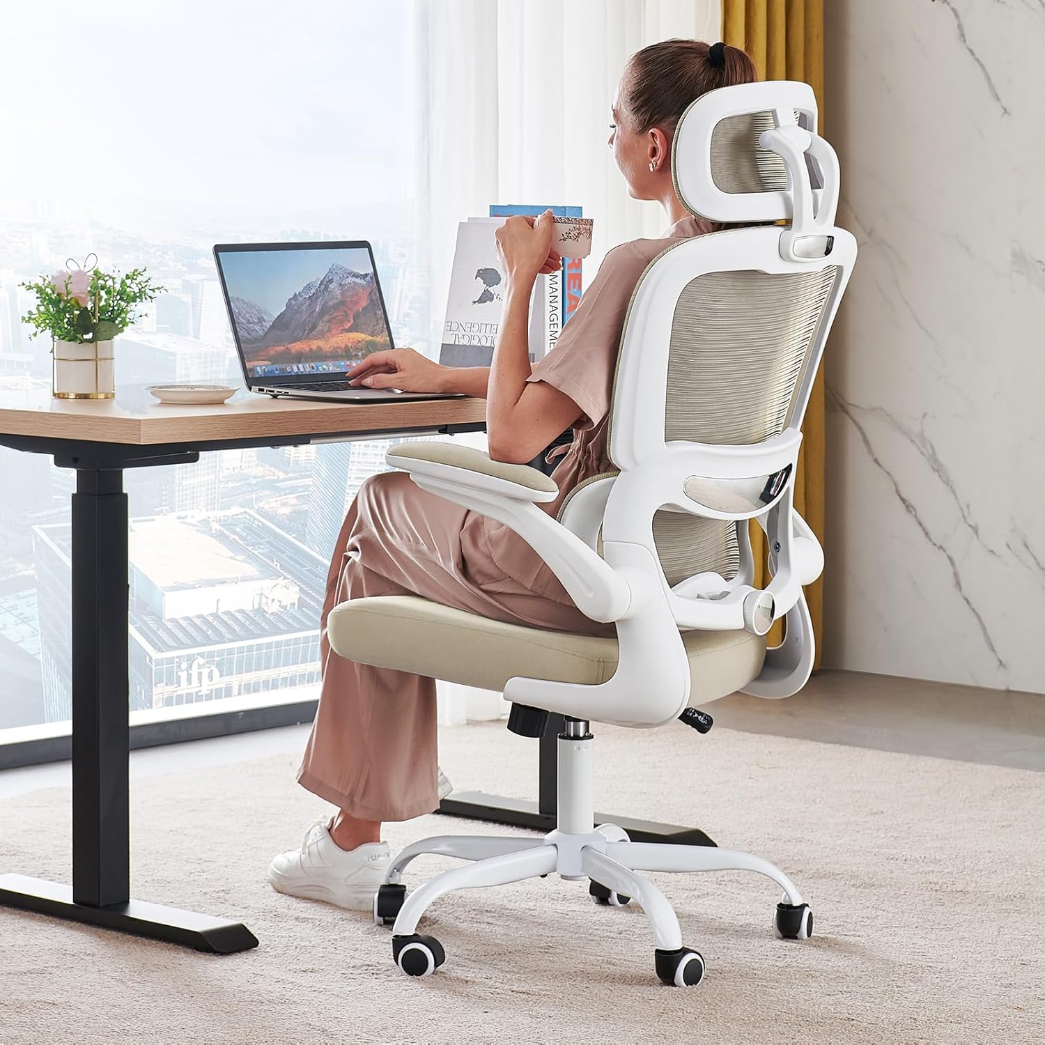 TRALT Office Chair Ergonomic Desk Chair, 330 LBS Home Mesh Office Desk Chairs with Wheels, Comfortable Gaming Chairs (Beige)