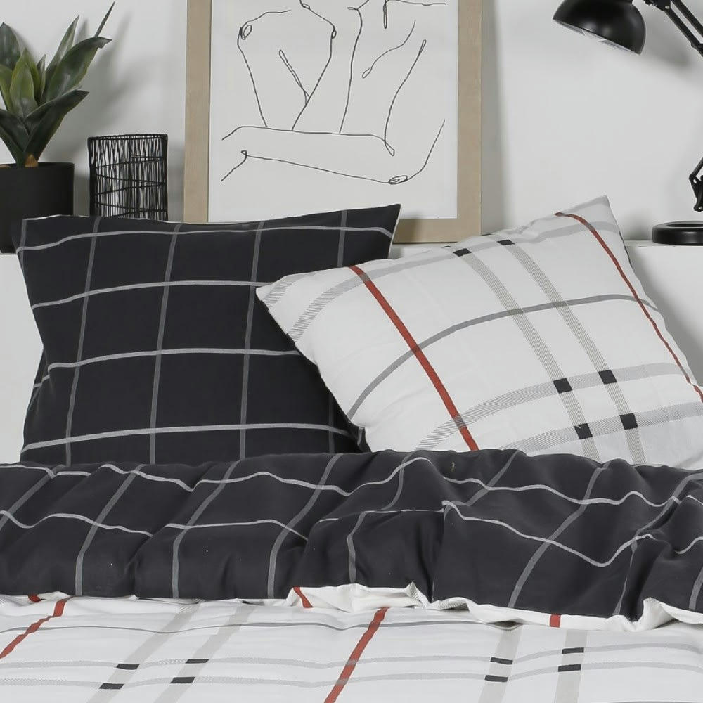 - Parure de couette 100% coton flanelle imprimée 260x240 2 taies