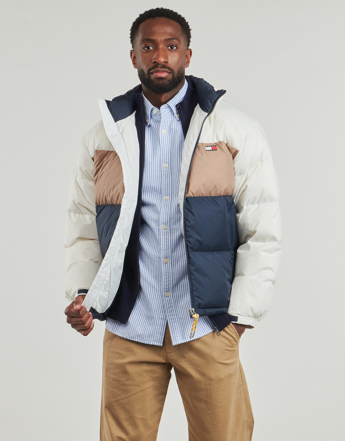 Tommy Jeans - TJM ALASKA DOWN CLBK PUFFER - Beige / Marine