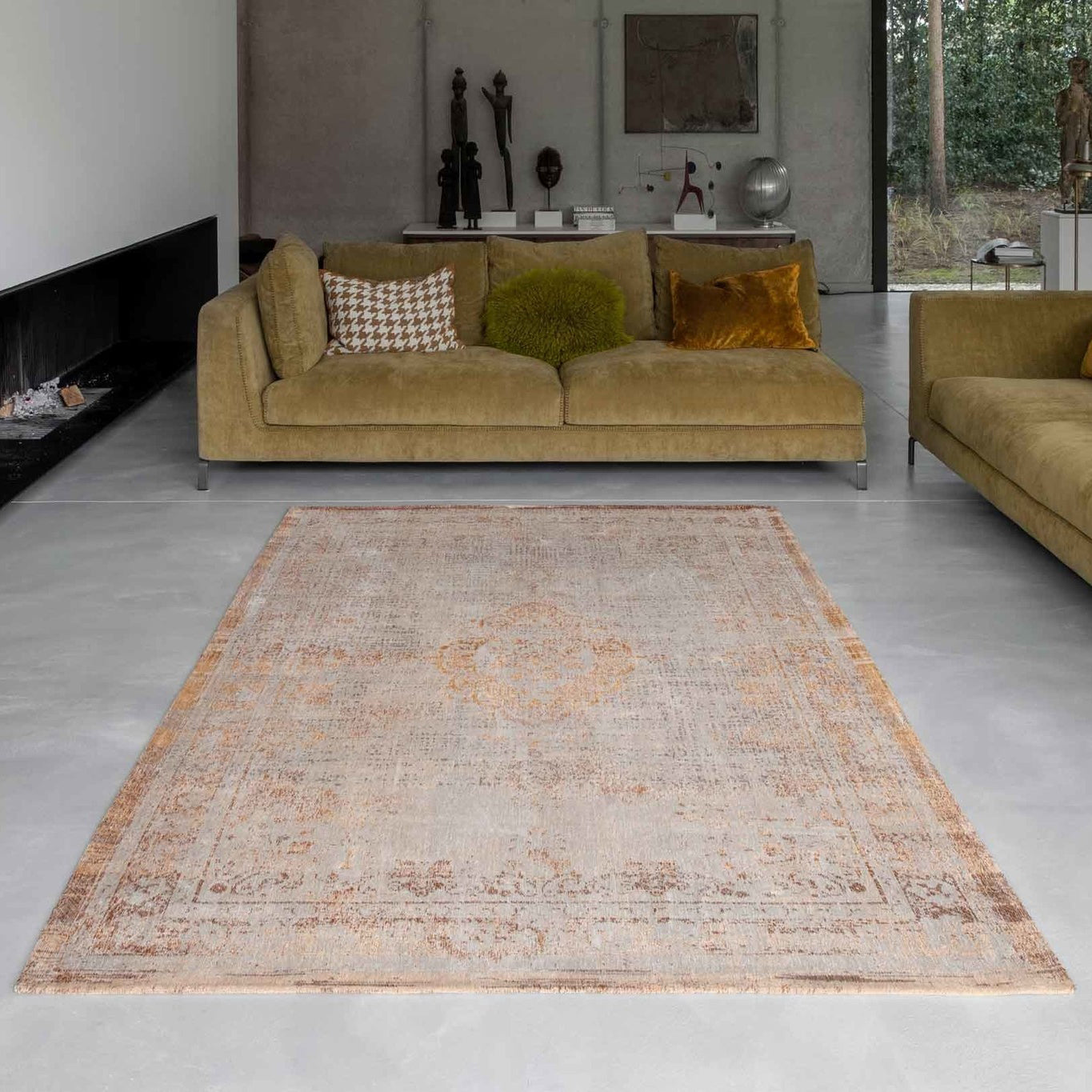 Louis de Poortere Medallion Fading World Vloerkleed 80 x 150 cm - Salm