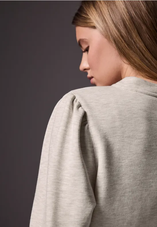 Sweater mit Raffungen