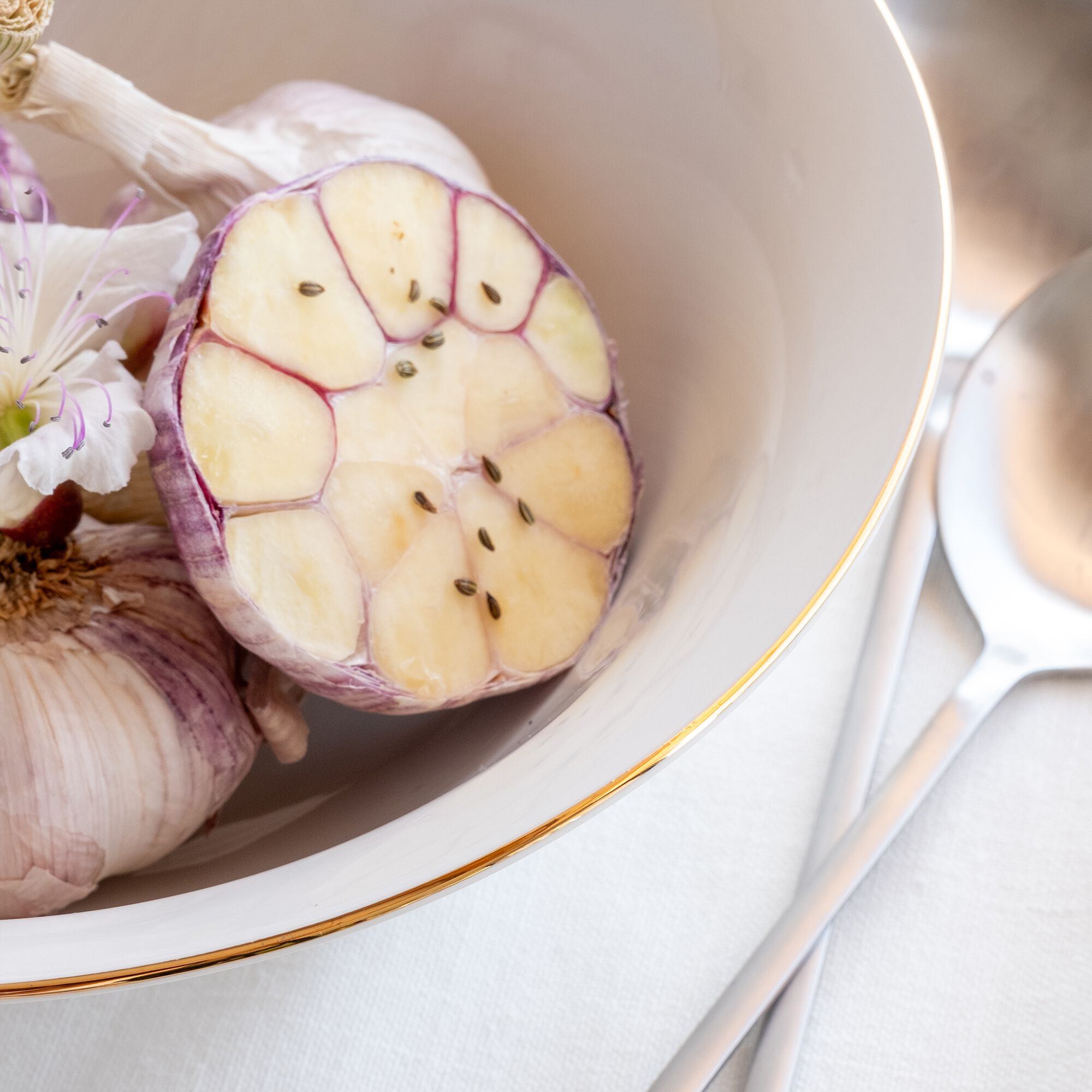 ALICE - Saladier en porcelaine D23cm - blanc