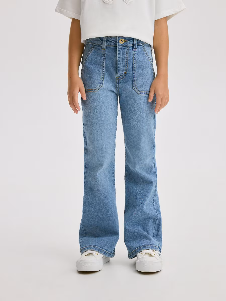 Elastic Flare Jeans