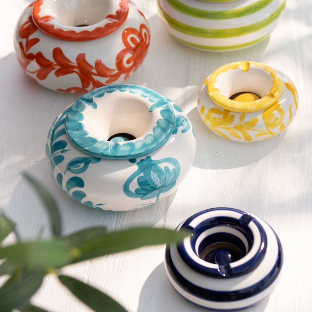 J-Line asbak Granada - keramiek - wit/blauw - small