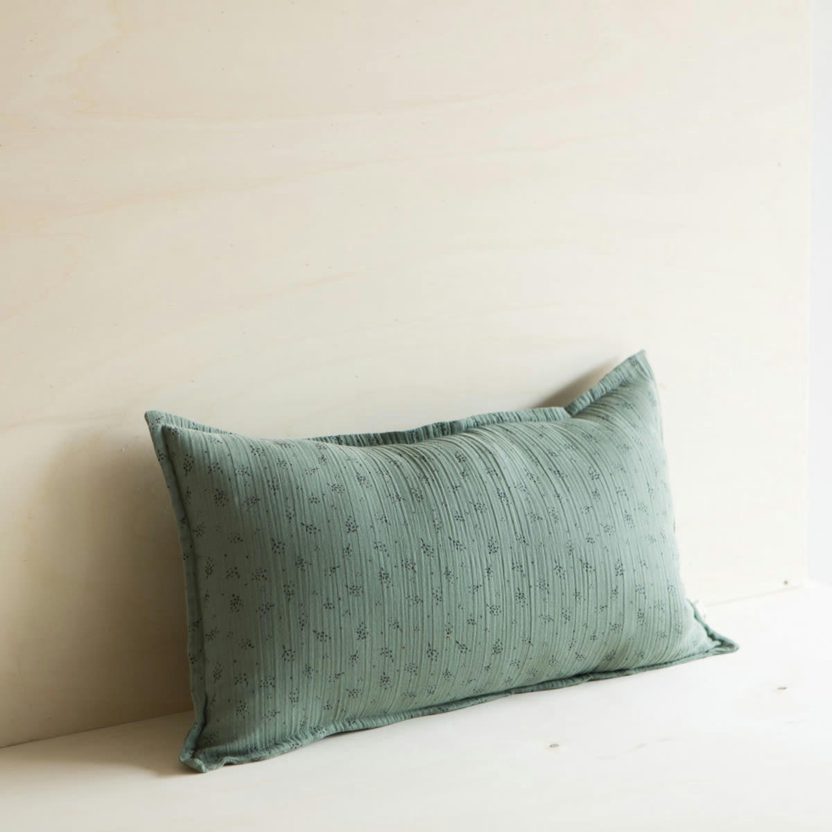 GREEN & KIDS - Coussin en gaze de coton bio à motifs vert 30x50