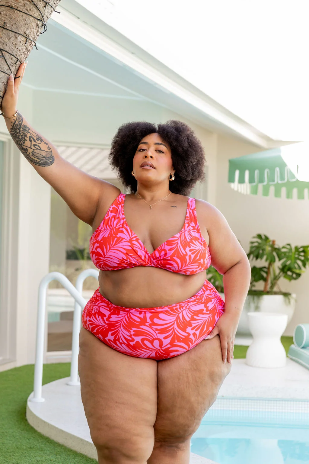 Burleigh Bikini Top in Pink Jungle