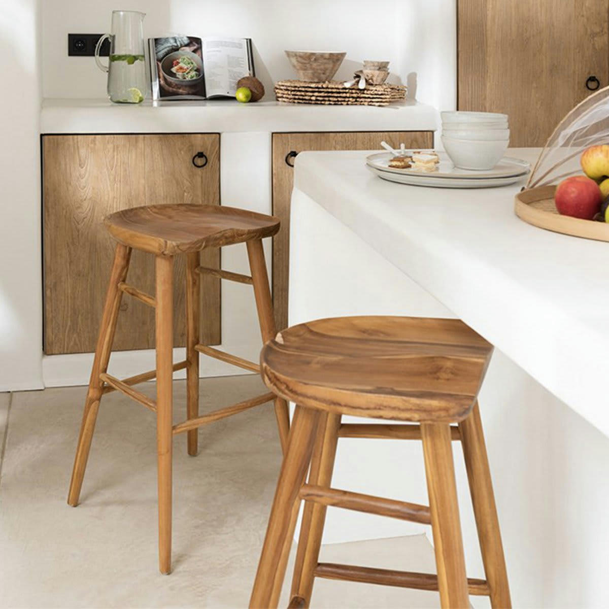 LIAMO - Tabouret de bar en bois massif