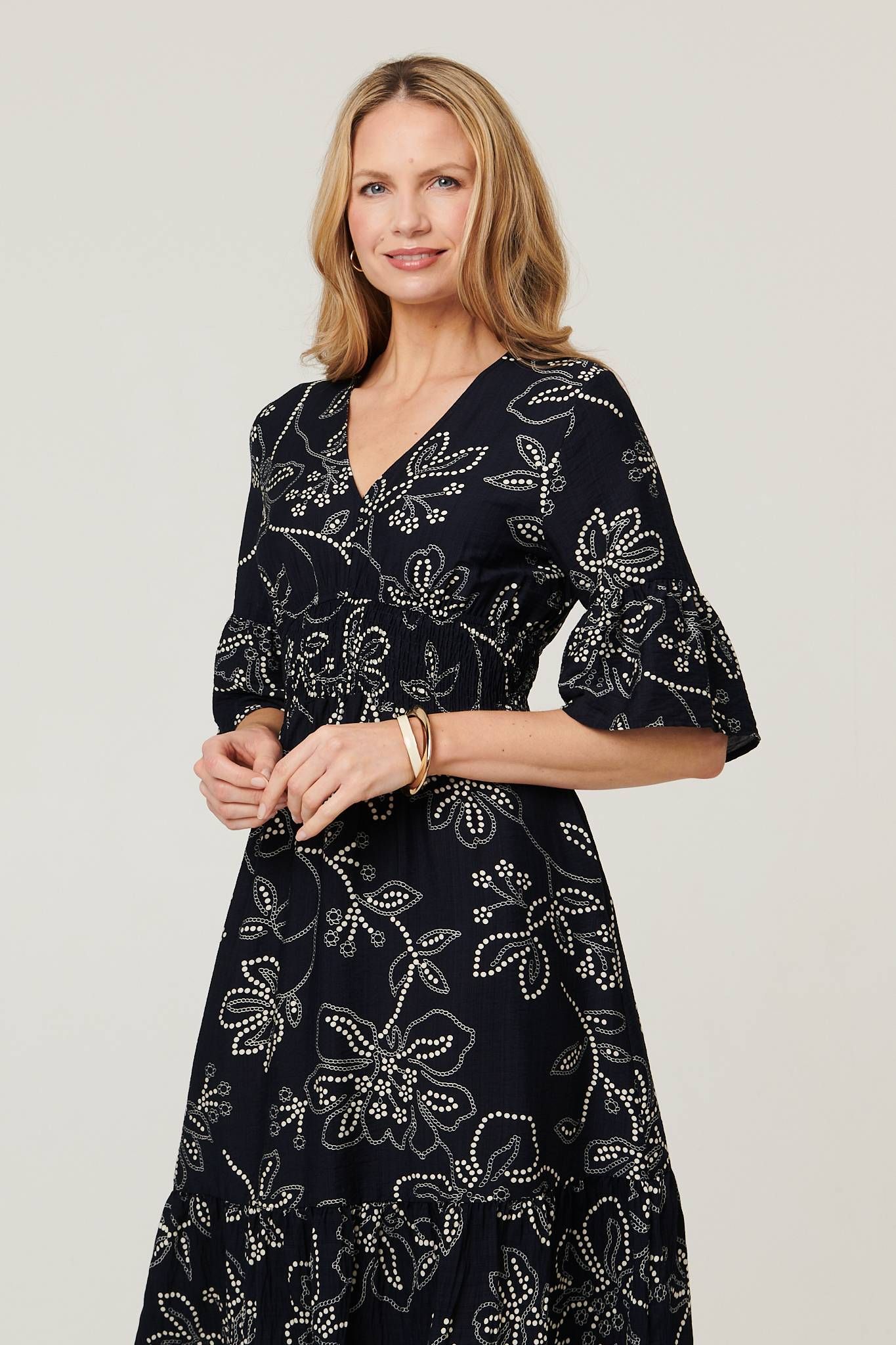 Izabel London Printed Flare Sleeve Knee Length Dress