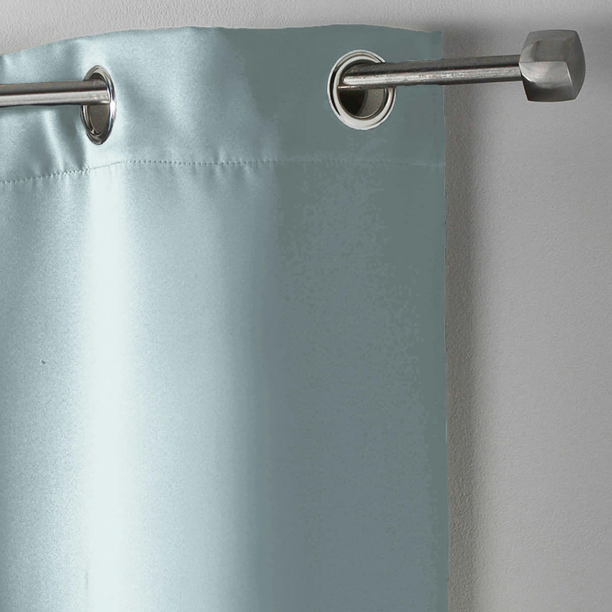 - Rideau à œillet occultant uni polyester neige 280x135