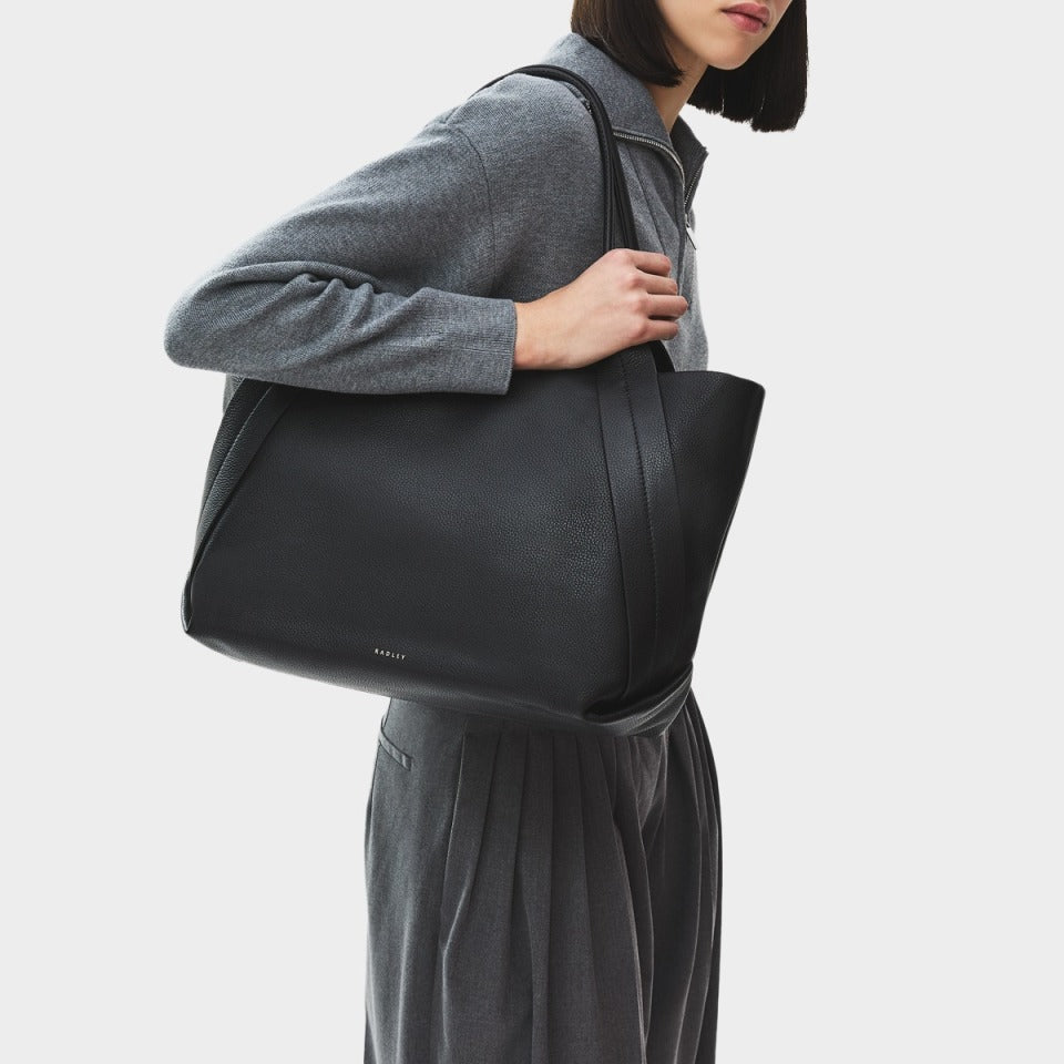 The Evie - Large Ziptop Shoulder