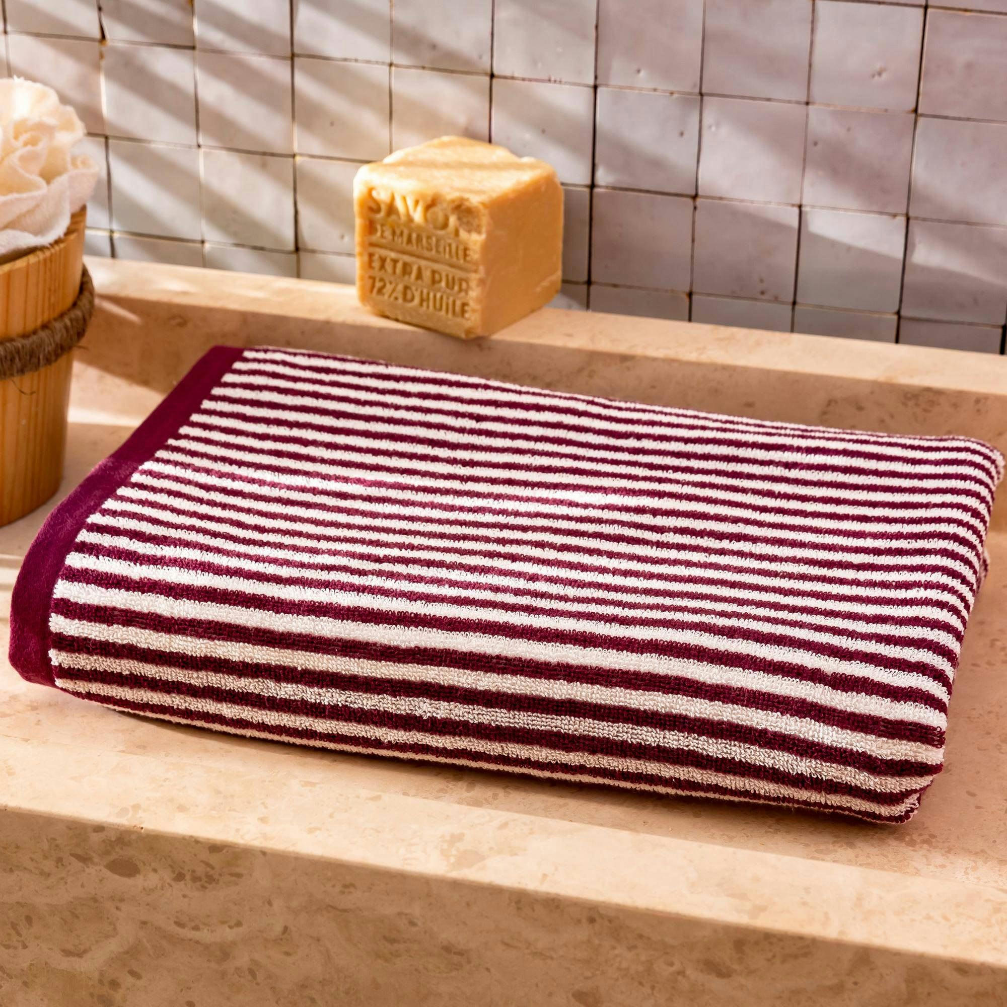 CHARLIE - Drap de bain 100x150 violet aubergine en coton 450 g/m²