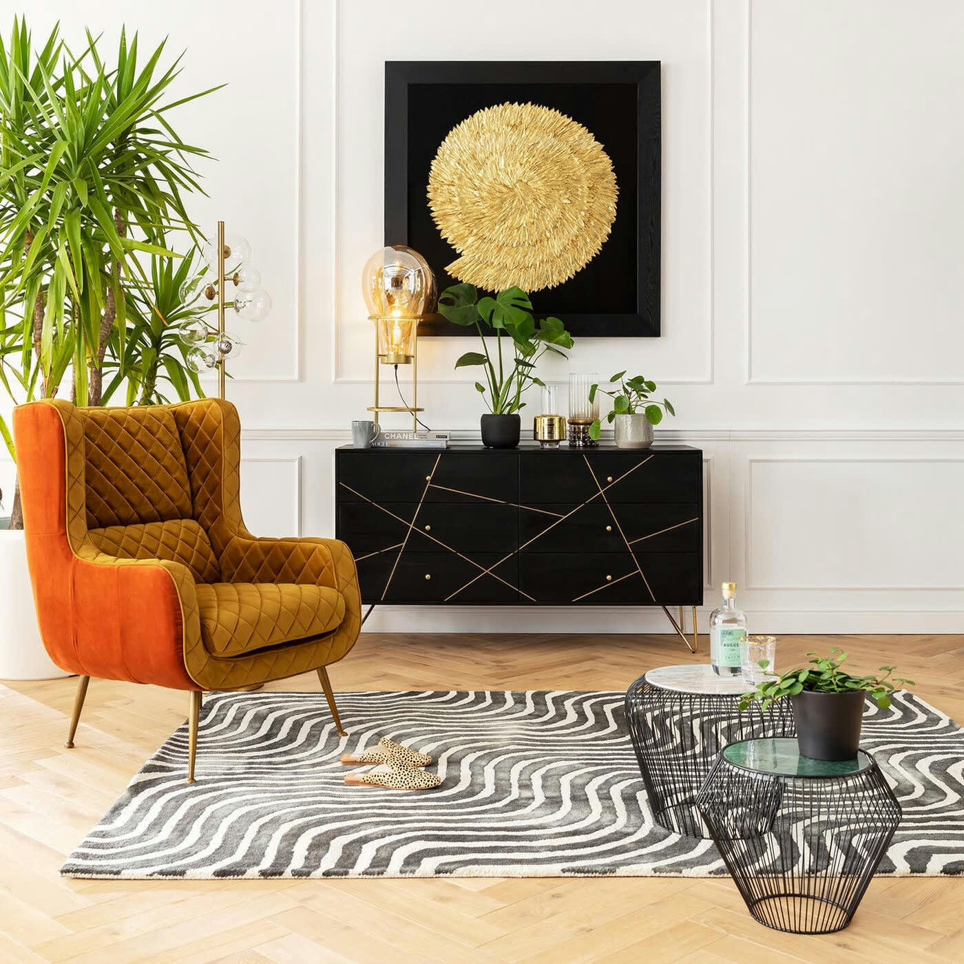 NONA - Fauteuil en velours ocre, cuivre et acier doré