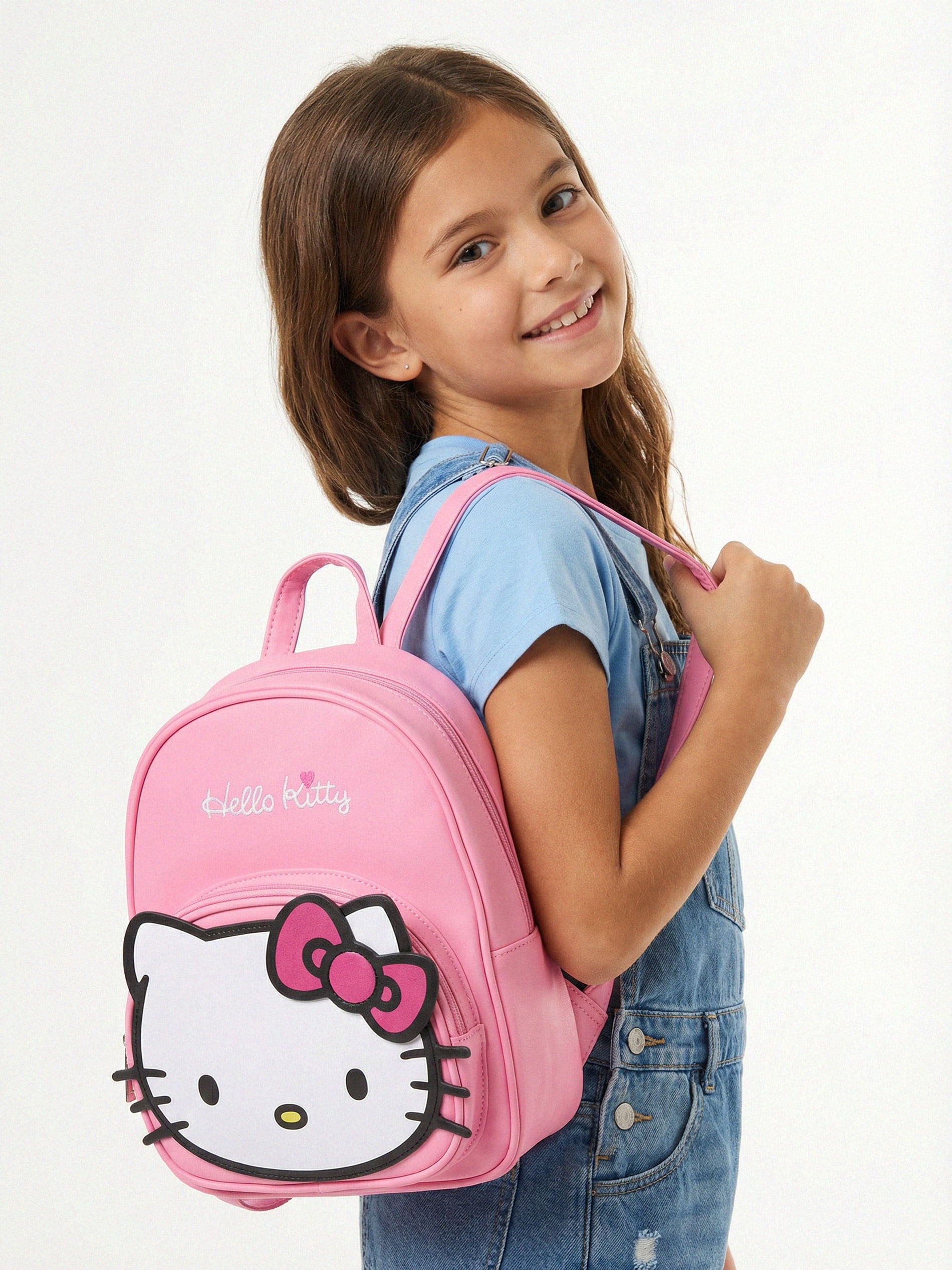 Plecak z haftowanym napisem Hello Kitty