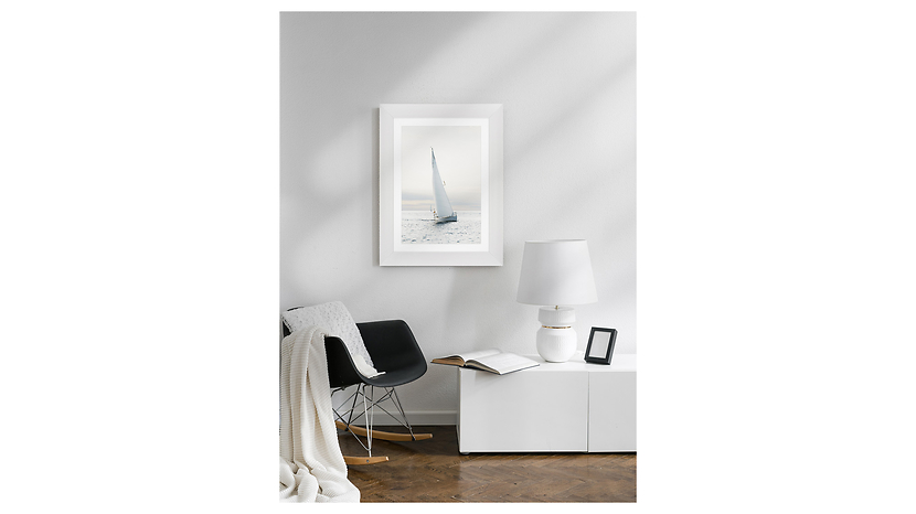 Obraz w ramie Yacht At The Sea 62x82 cm