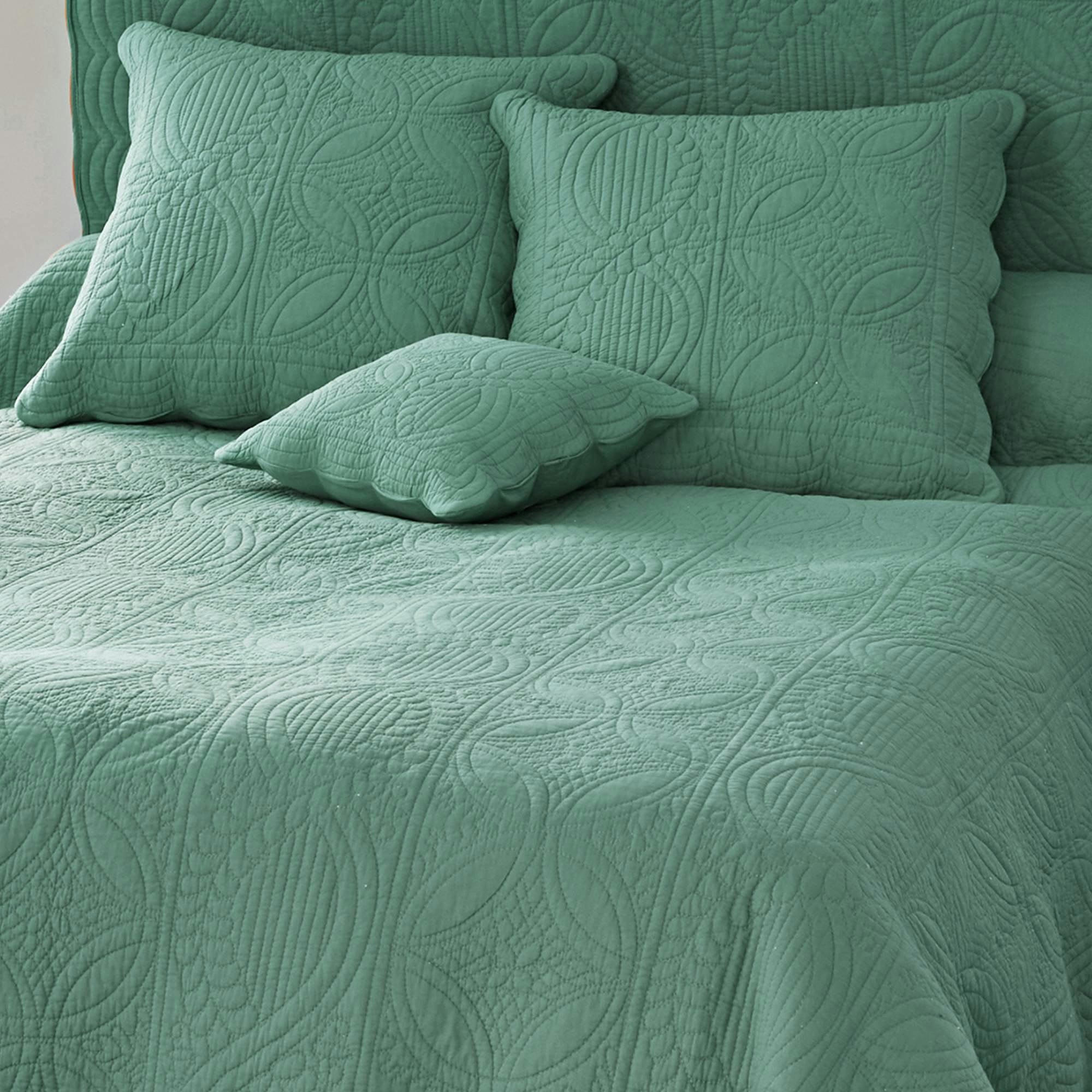 BAILLARGUES - Boutis 250x250 vert eucalyptus en coton 370 g/m²