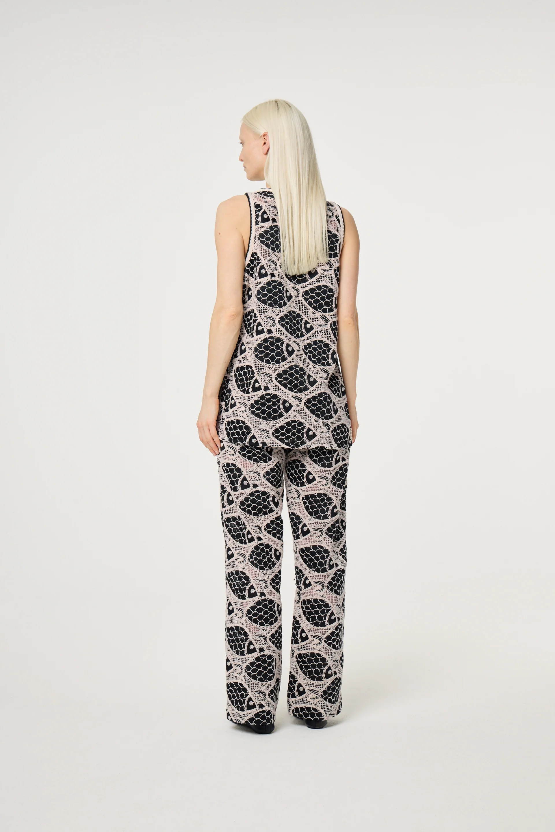 Luca Top | Cosy White/Black