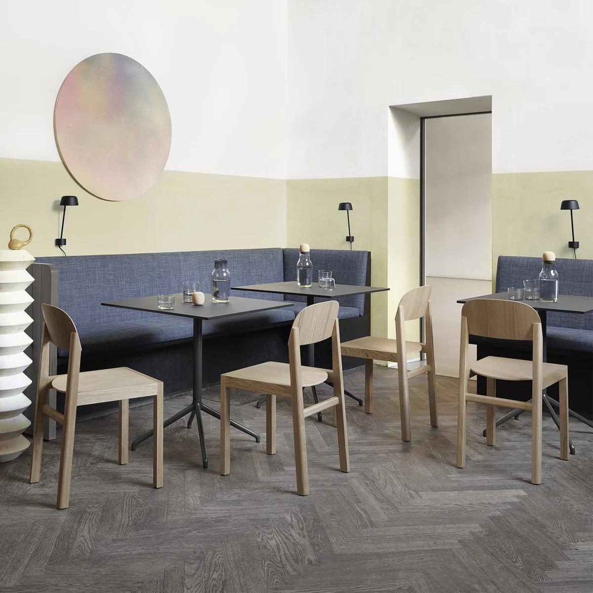 Muuto - Still Café Tisch H 73 cm, 75 x 65 cm, schwarz
