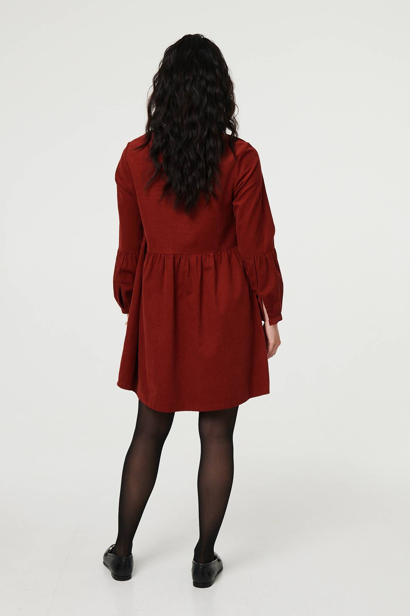 Izabel London Relaxed Long Sleeve Short Smock Dress