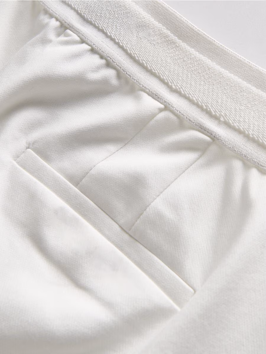 Cigarette Trousers With Pressed Crease