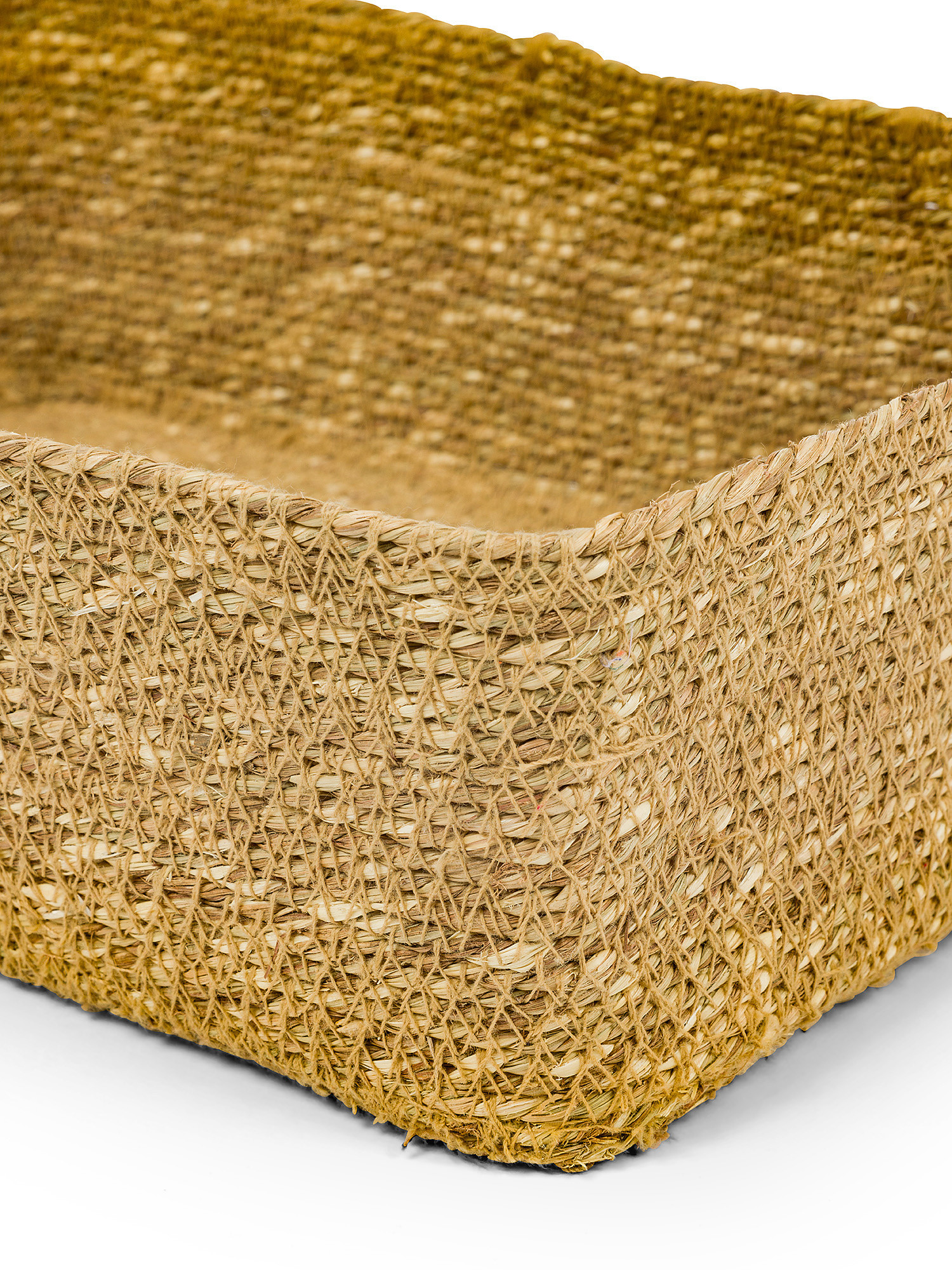 Cesto in juta fatto a mano