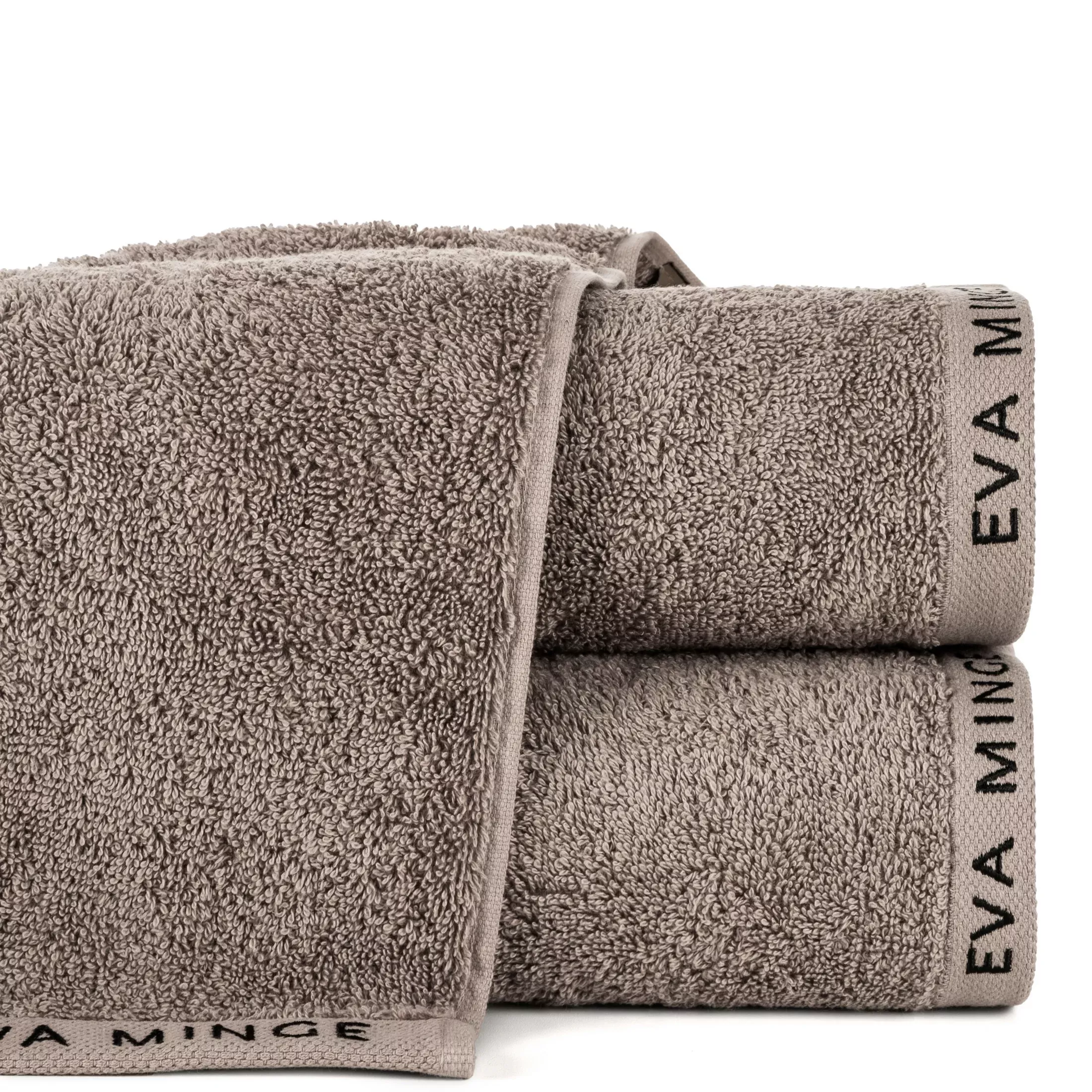 Ręcznik kąpielowy 50x90 cm bawełniany kolor beżowy z haftowanym logiem Eva Minge 550 g/m2 VENUS