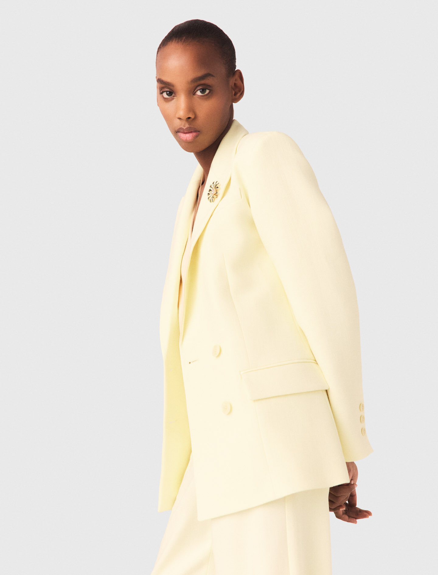Veste de tailleur croisée