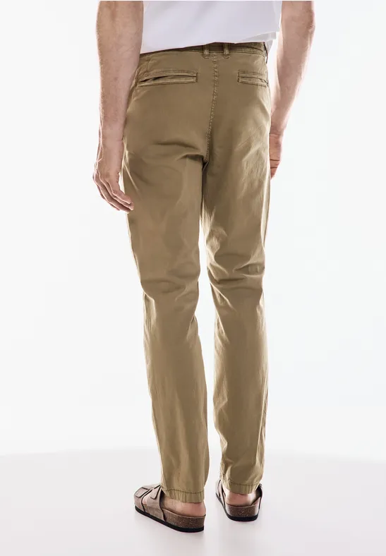 Leichte Baumwoll-Chino