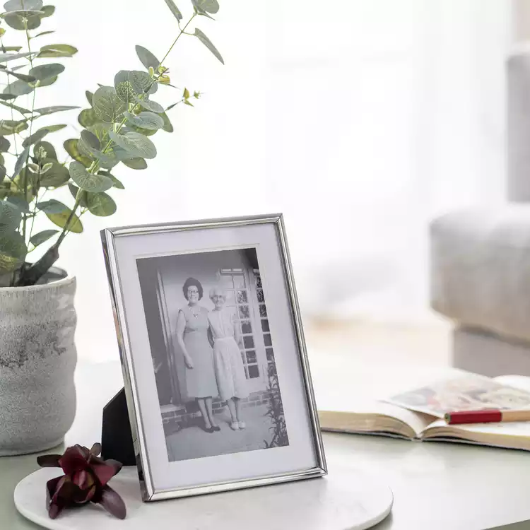 Habitat Skinny Silver Metal Picture Frame - 5x7"