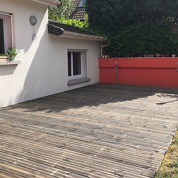 Kit terrasse Pin autoclave Gris pour 80 m², Lames 4,2 m, lambourdes 4,2 m et visserie Inox.