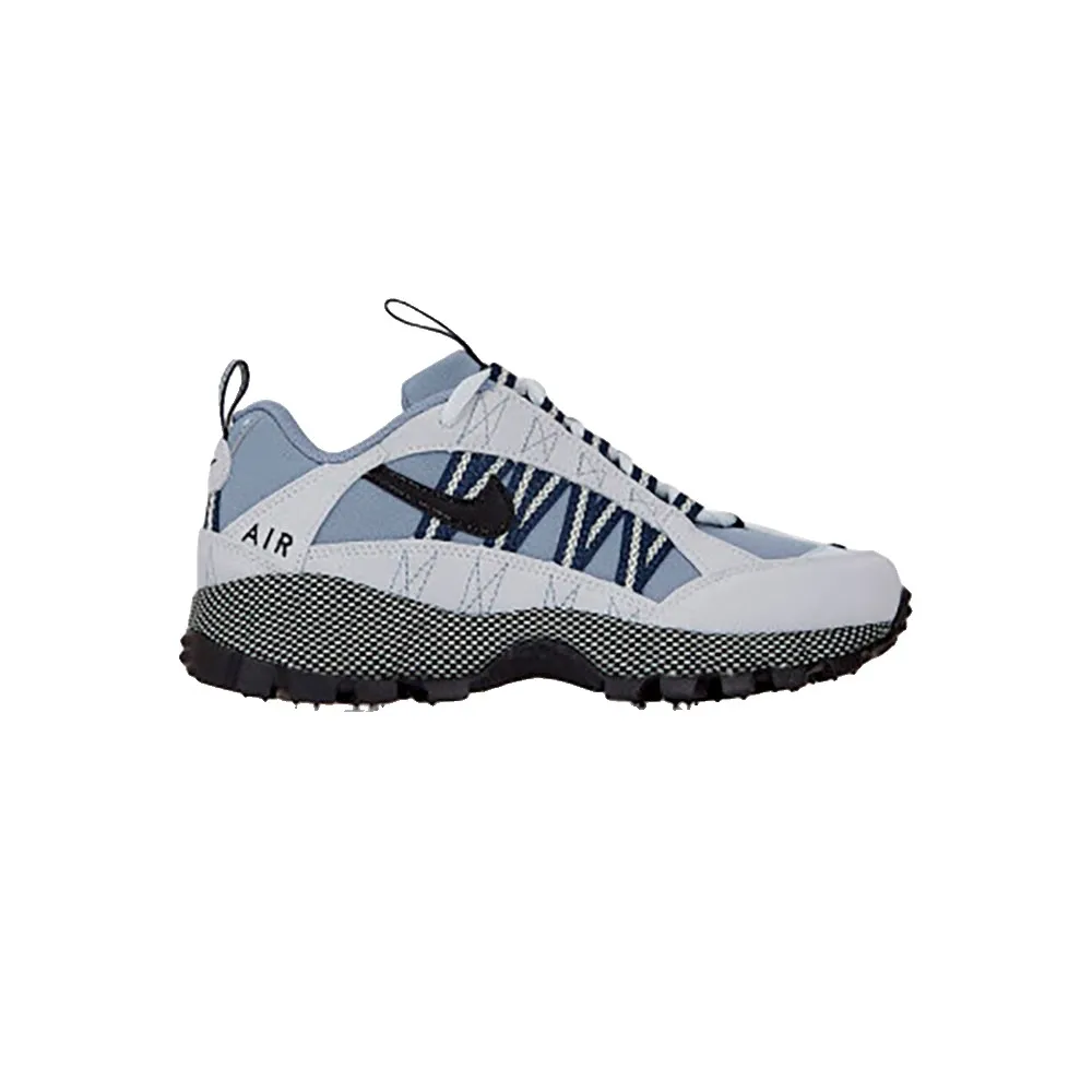 Nike Air Humara trainers