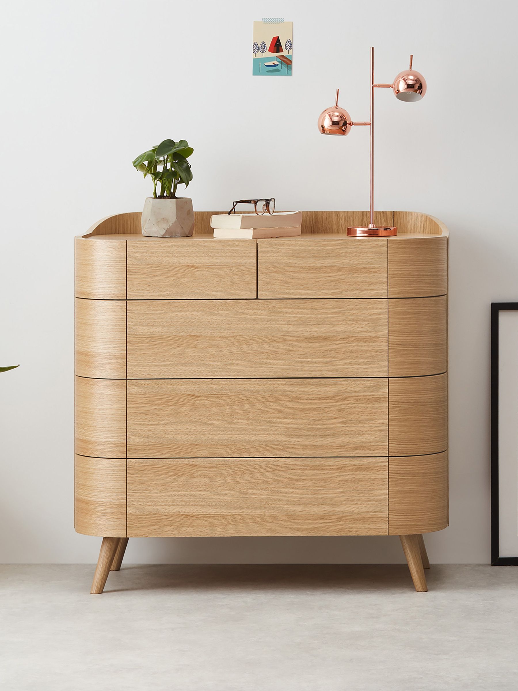Odie 5 Drawer Chest of Drawers in Oak