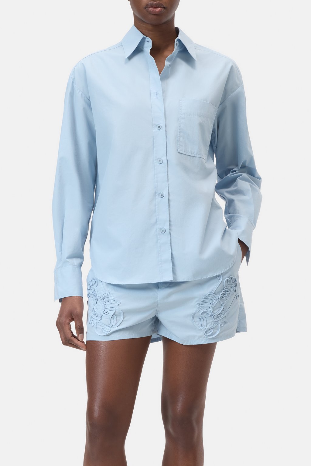 Oversized Hemd mit Stickerei