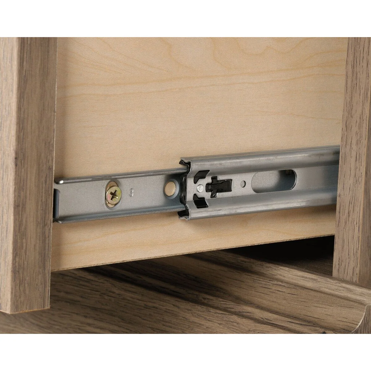 Graham Hill Desk Sao