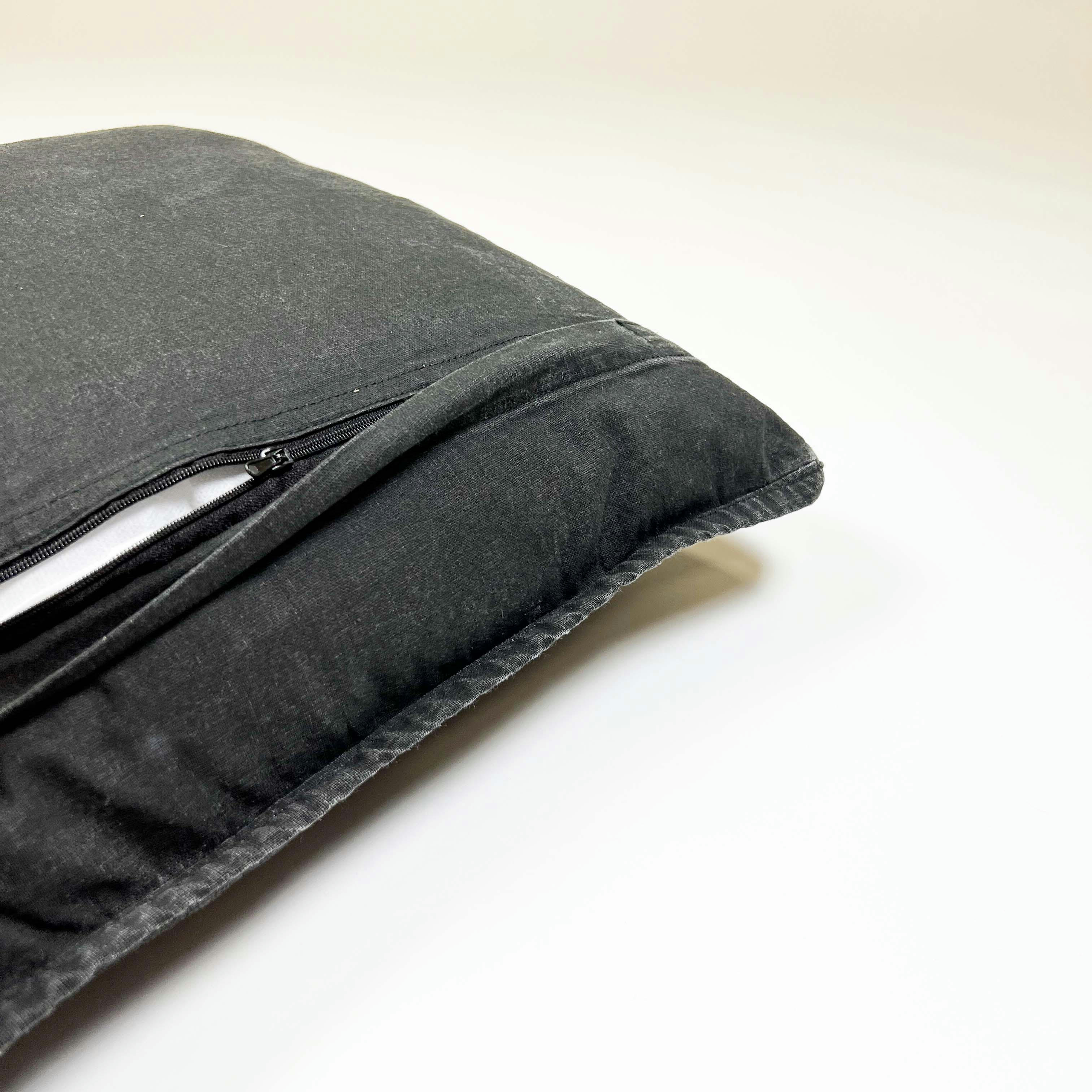 - Housse de coussin noir en coton-45x45 cm uni