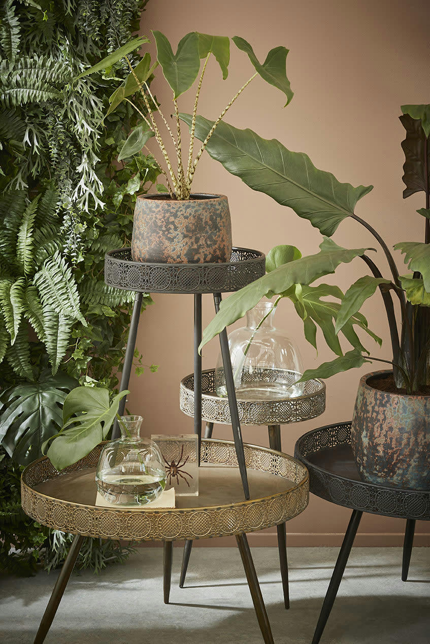 LAGUNE - Table basse en métal noir D70