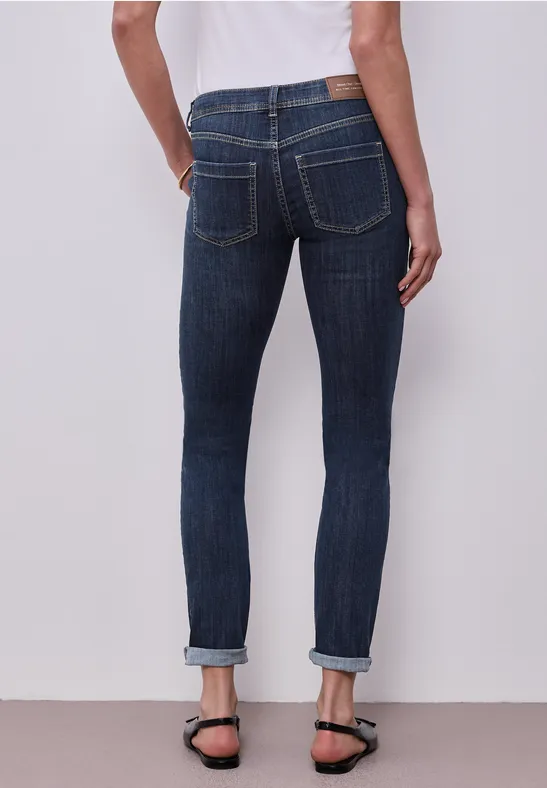 Slim Leg Jeans