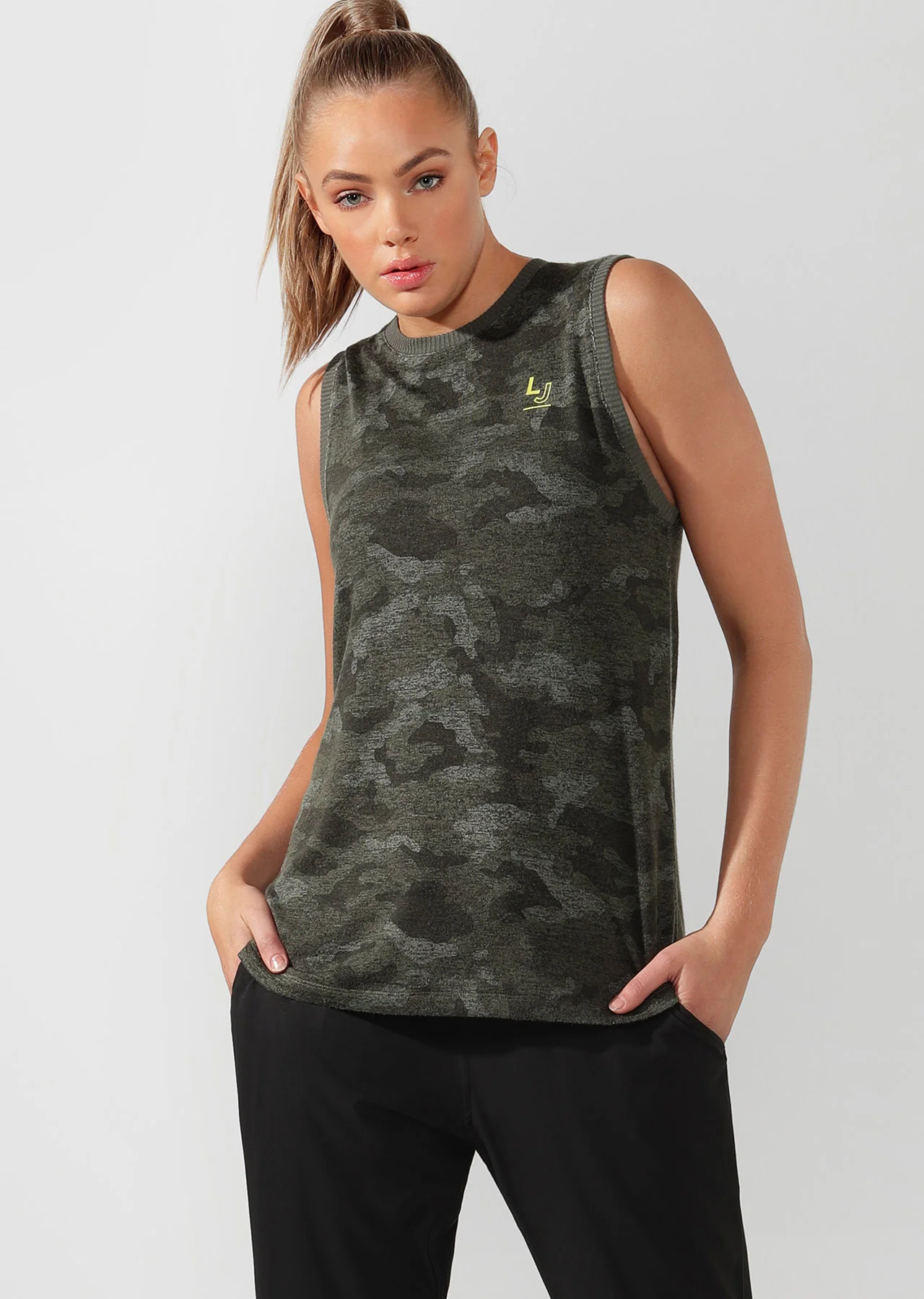 Commando Muscle Tank